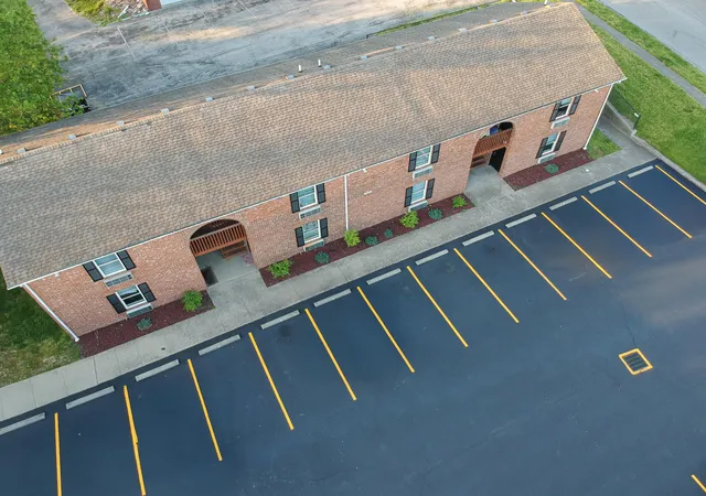 2nd image of 144 S Killarney Ln, Richmond, KY 40475 | MLS# 25018146