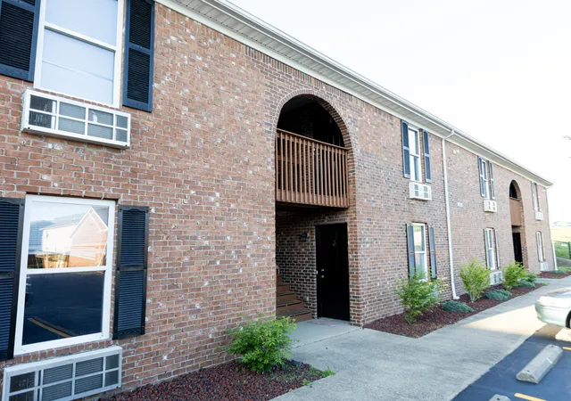 4th image of 144 S Killarney Ln, Richmond, KY 40475 | MLS# 25018146