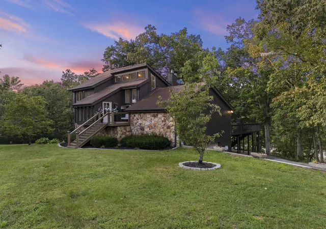 2nd image of 606 S Homestead Ln, Lancaster, KY 40444 | MLS# 25018176