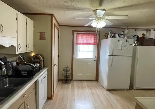 Homes for sale in Bryants Store, KY | 1206 Ky-1809, Bryants Store, KY 40921 | MLS# 25018179