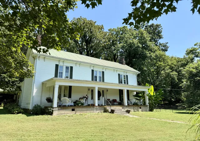 2nd image of 8615 Battlefield Memorial Hwy, Berea, KY 40403 | MLS# 25018332