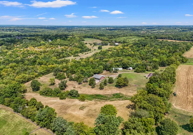 Photo 1 of Sale Pending at 999 Fords Mill Rd, Versailles, KY 40383 | MLS# 25018356 | Listing updated on 2025-09-12