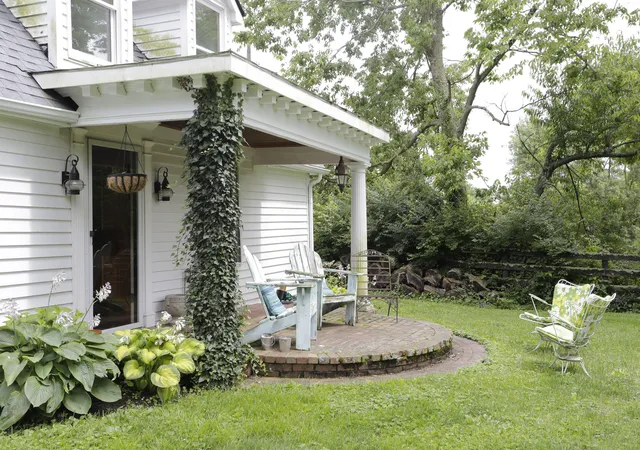 3rd image of 2750 Paynes Mill Rd, Versailles, KY 40383 | MLS# 25018404