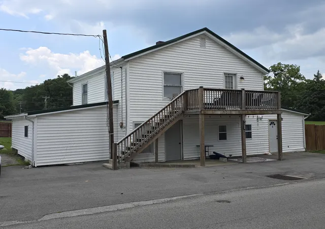 Multi family home for sale at 2471 Scaffold Cane Rd, Berea, KY 40403 | MLS# 25018460