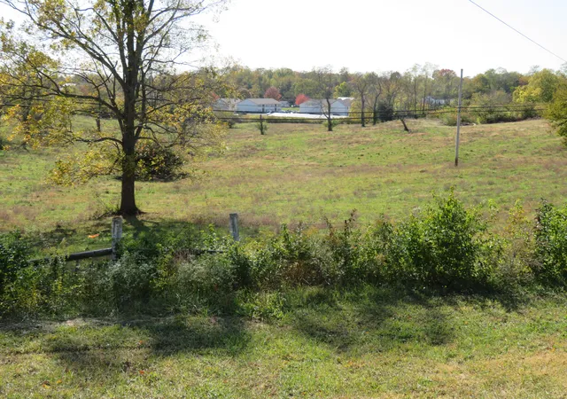 Photo 2 of Land for sale at 550 E Broadway St, Winchester, KY 40391 | MLS# 25018505 | Listing updated on 2026-03-04