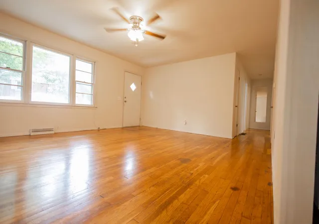 3rd image of 107 Lilac Dr, Berea, KY 40403 | MLS# 25018535