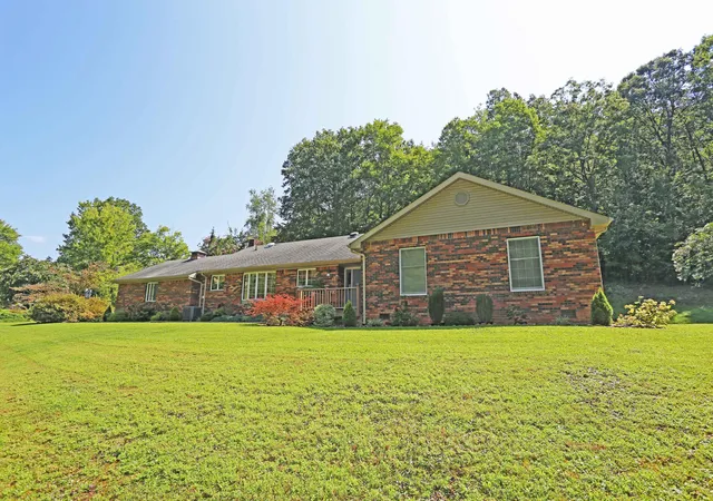 Single family home for sale at 330 Cornett Dr, Wallins Creek, KY 40873 | MLS# 25018578