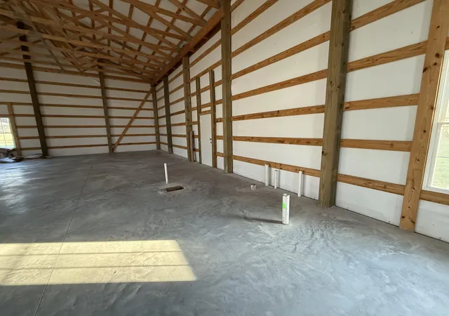 22nd image of 8 Hunter Ray Way, Albany, KY 42602 | MLS# 25018593