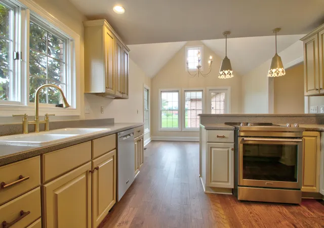 Photo 3 of Single family home for sale at 134 Emerald Dr, London, KY 40744 | MLS# 25018621 | Listing updated on 2025-09-12