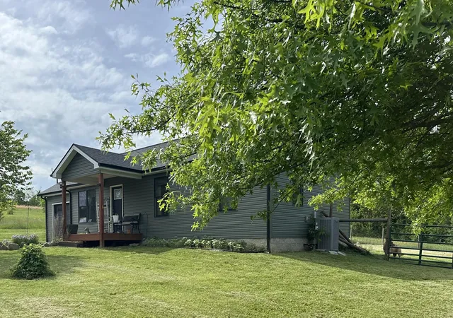Homes for sale in Stanford, KY | 166 Amber Court, Stanford, KY 40484 | MLS# 25018827