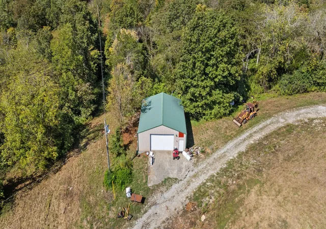 4th image of 1414 River Rd, Nicholasville, KY 40356 | MLS# 25018845