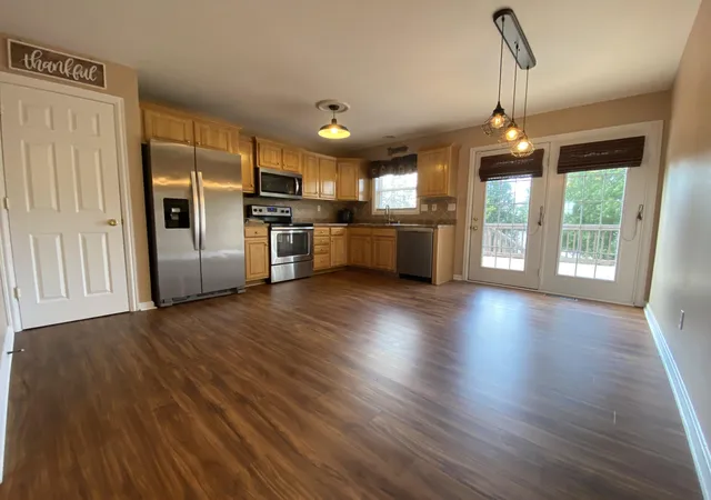Photo 4 of Single family home for sale at 3108 Pheasant Ct, Shelbyville, KY 40065 | MLS# 25019013 | Listing updated on 2025-11-30