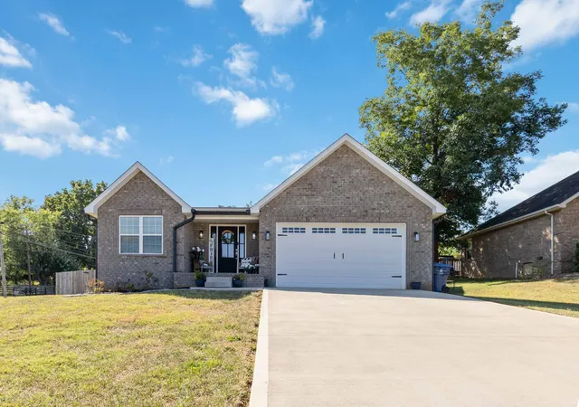 Photo 1 of Sale Pending at 148 Connor Way, Somerset, KY 42503 | MLS# 25019138 | Listing updated on 2026-02-09