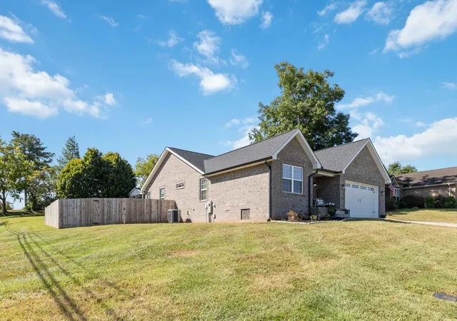 Photo 3 of Sale Pending at 148 Connor Way, Somerset, KY 42503 | MLS# 25019138 | Listing updated on 2026-02-09