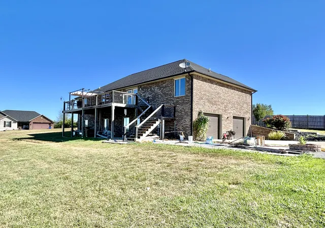 Photo 4 of Single family home for sale at 175 W Morning Crossing Dr, Somerset, KY 42503 | MLS# 25019148 | Listing updated on 2025-10-22