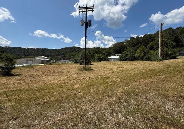 Photo 3 of Land for sale at 946 Hwy 52, Beattyville, KY 41311 | MLS# 25019188 | Listing updated on 2025-09-12