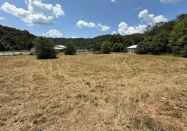 Photo 3 of Land for sale at 946 Hwy 52, Beattyville, KY 41311 | MLS# 25019188 | Listing updated on 2025-09-12