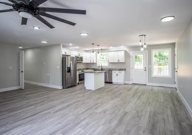 5th image of 125 Hutton Ln, Corbin, KY 40701 | MLS# 25500025