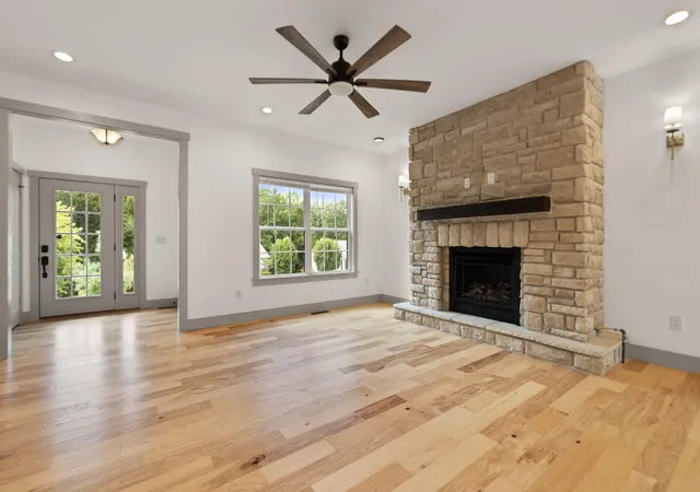 Photo 2 of Single family home for sale at 178 Bryants Way, London, KY 40741 | MLS# 25500234 | Listing updated on 2025-10-31