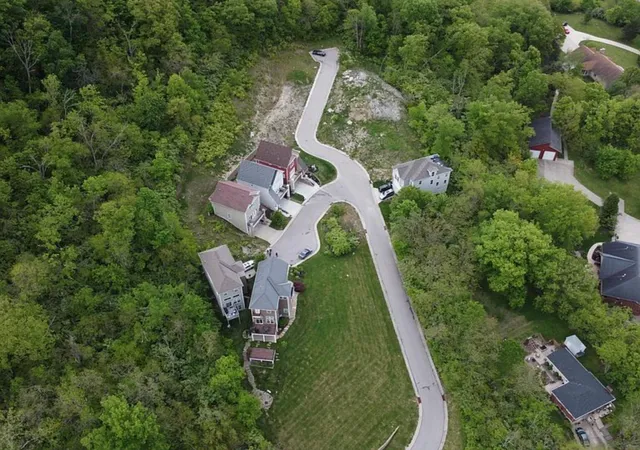 Photo 2 of Land for sale at 906 Treeline Dr, Ft Mitchell, KY 41017 | MLS# 25500044 | Listing updated on 2025-11-13