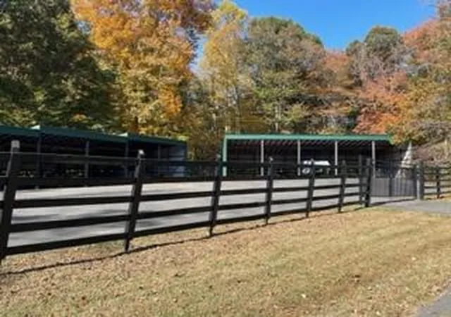 Photo 3 of Land for sale at 9 Five Points Dr, Russell Springs, KY 42642 | MLS# 25500244 | Listing updated on 2025-10-09