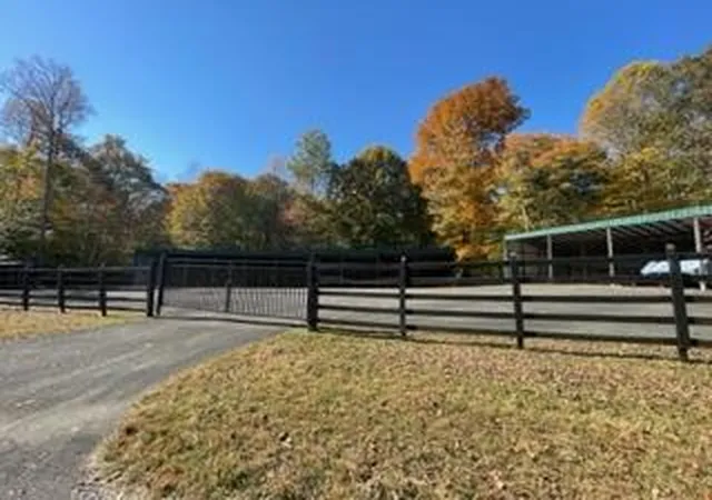 Photo 4 of Land for sale at 9 Five Points Dr, Russell Springs, KY 42642 | MLS# 25500244 | Listing updated on 2025-10-09