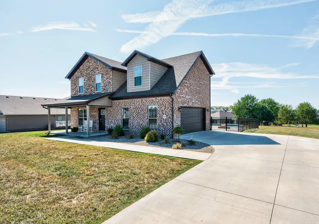 Photo 3 of Single family home for sale at 2005 Partridge Way, Richmond, KY 40475 | MLS# 25500267 | Listing updated on 2026-04-20