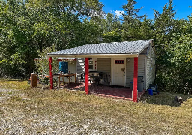 Homes for sale in Owenton, KY | 1965 Breck Rd, Owenton, KY 40359 | MLS# 25500425