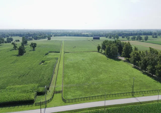 1st image of 1700 Shannon Run Rd, Versailles, KY 40383 | MLS# 25500485