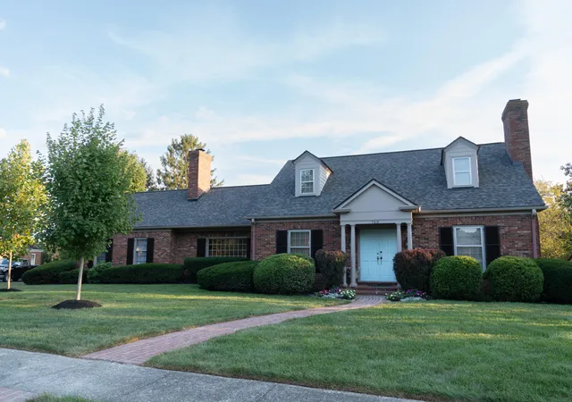 Photo 1 of Single family home for sale at 768 Cottage Grv Ln, Lexington, KY 40502 | MLS# 25500507 | Listing updated on 2025-10-22