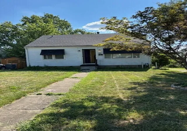 1st image of 462 Emerson Dr, Lexington, KY 40505 | MLS# 25500550