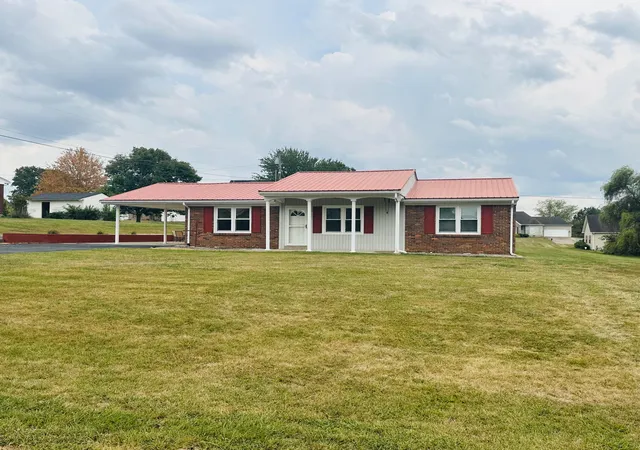 Homes for sale in Stanford, KY | 127 Eastwood Dr, Stanford, KY 40484 | MLS# 25500586