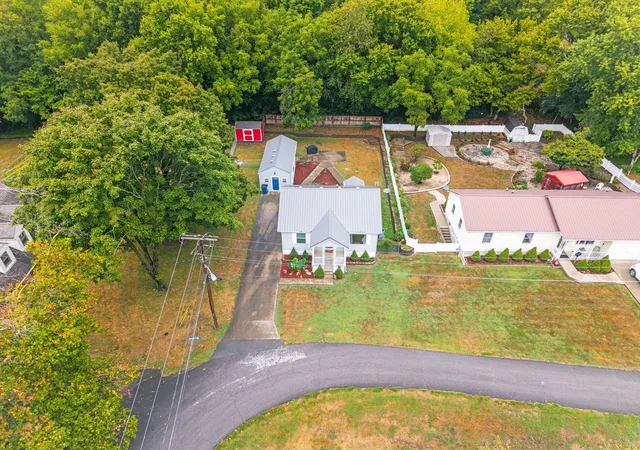 Homes for sale in Stanford, KY | 115 Mckinney Ct, Stanford, KY 40484 | MLS# 25500603
