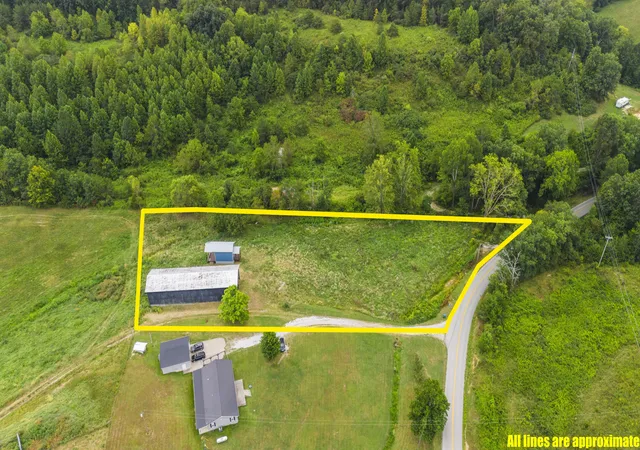 Photo 1 of Single family home for sale at 2500 Highway 772, Ezel, KY 41425 | MLS# 25500760 | Listing updated on 2025-10-09