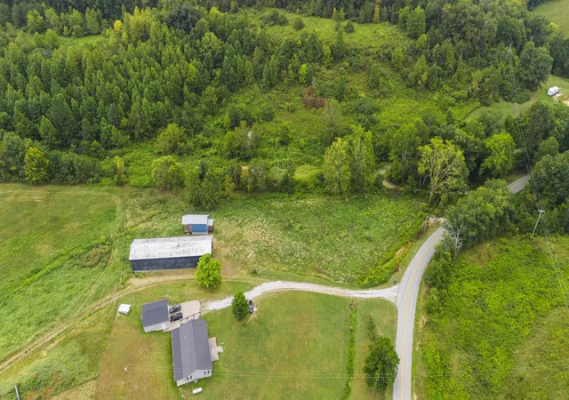 Photo 2 of Single family home for sale at 2500 Highway 772, Ezel, KY 41425 | MLS# 25500760 | Listing updated on 2025-10-09
