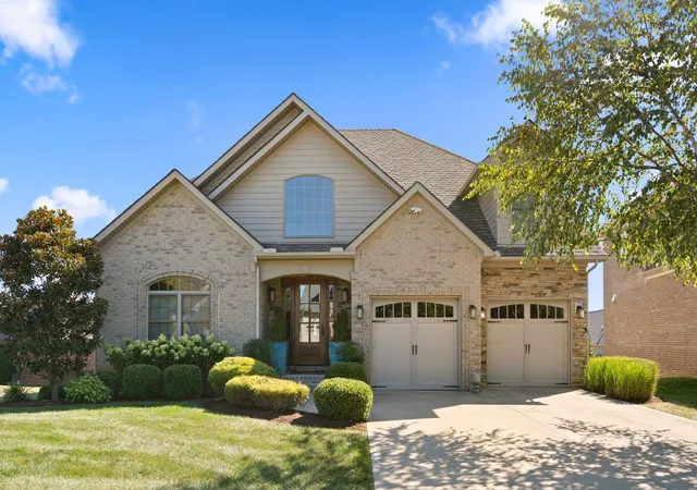 Photo 1 of Single family home for sale at 2432 Coroneo Ln, Lexington, KY 40509 | MLS# 25501341 | Listing updated on 2025-10-09