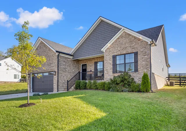 Photo 1 of Single family home for sale at 708 Shelburne Way, Nicholasville, KY 40356 | MLS# 25500982 | Listing updated on 2025-10-20