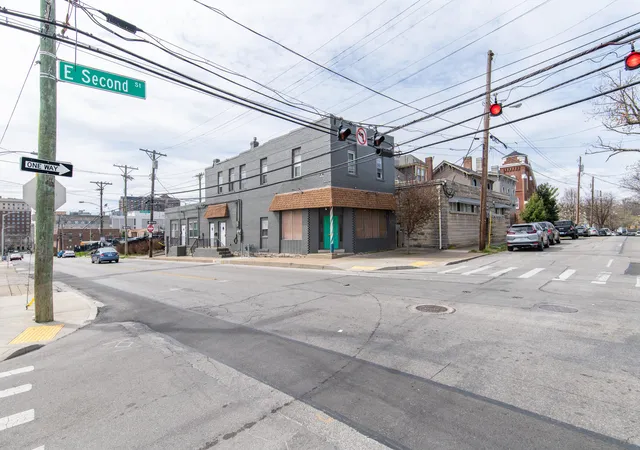 3rd image of 160 Constitution St, Lexington, KY 40507 | MLS# 25501013