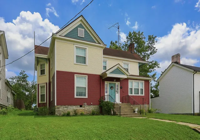 Photo 1 of Single family home for sale at 219 Main St, Sadieville, KY 40370 | MLS# 26018731 | Listing updated on 2026-08-30