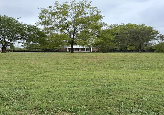 4th image of 130 School House Rd, Frankfort, KY 40601 | MLS# 25504201