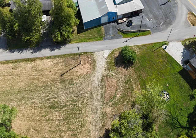 Photo 3 of Land for sale at 1009 Mccormick Ln, Lawrenceburg, KY 40342 | MLS# 25500966 | Listing updated on 2025-10-09