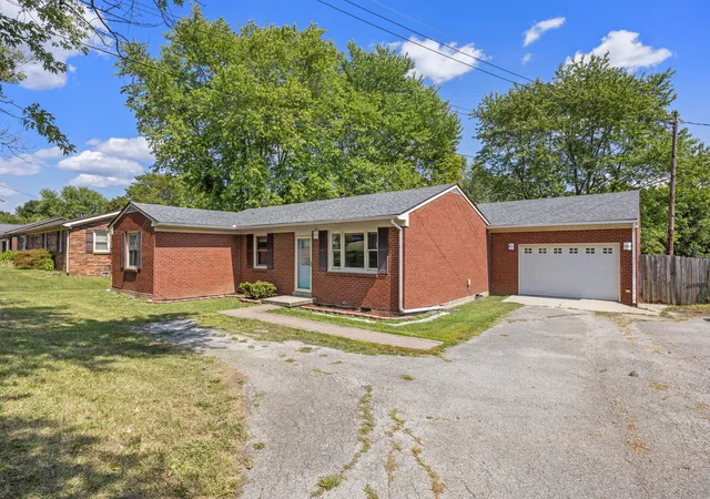 Photo 1 of Single family home for sale at 2495 Cincinnati Pike, Georgetown, KY 40324 | MLS# 25501069 | Listing updated on 2025-10-09
