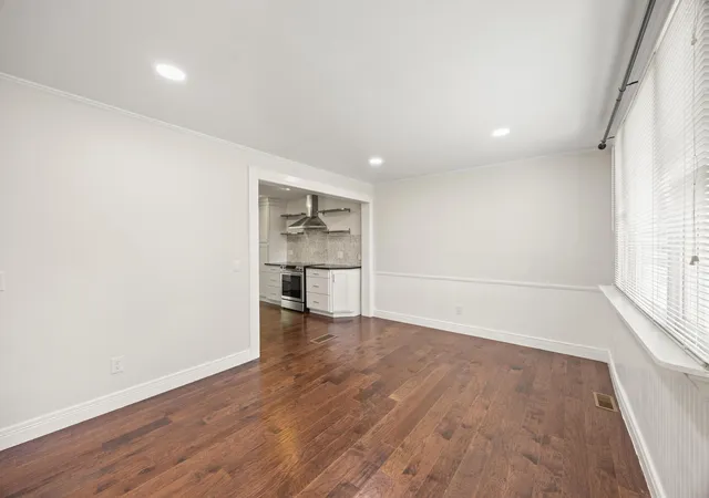 Photo 3 of Single family home for sale at 2495 Cincinnati Pike, Georgetown, KY 40324 | MLS# 25501069 | Listing updated on 2025-10-09