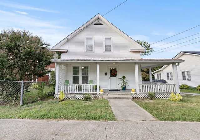 1st image of 109 Pearl St, Berea, KY 40403 | MLS# 25501160
