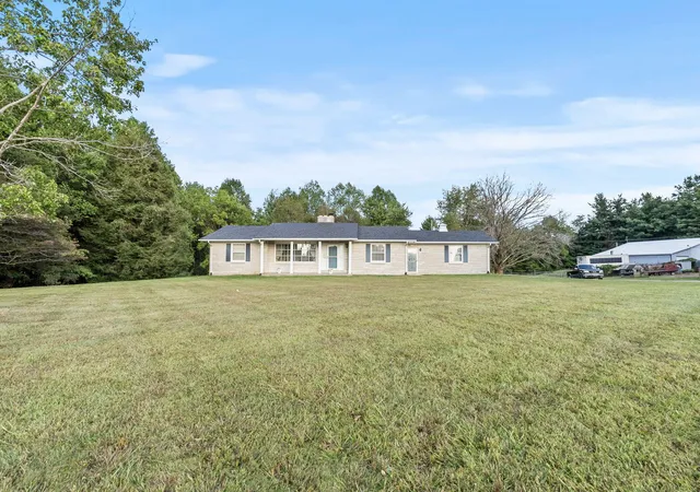 2nd image of 9990 Us 27, Waynesburg, KY 40489 | MLS# 25501997