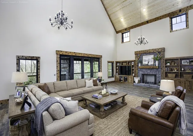 5th image of 4288 Pinckard Pike, Versailles, KY 40383 | MLS# 25501384