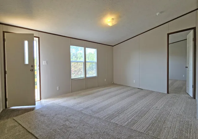 Photo 3 of Single family home for sale at 305 Spring Hill Dr, Grayson, KY 41143 | MLS# 25501521 | Listing updated on 2025-11-13