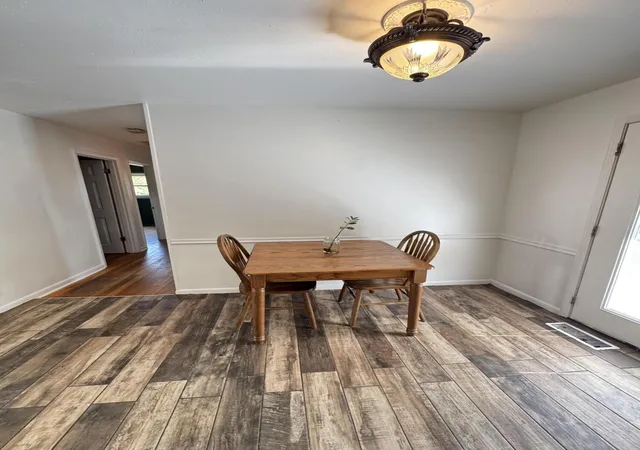 3rd image of 2416 Reims Rd, Lexington, KY 40504 | MLS# 25501593