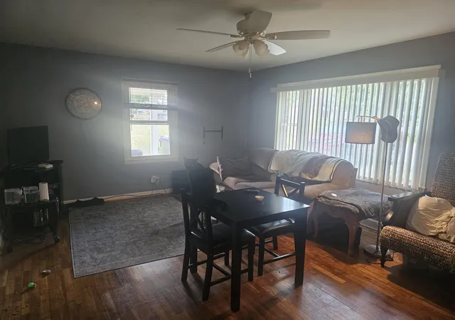 Photo 3 of Single family home for sale at 311 Alexander St, Frankfort, KY 40601 | MLS# 25501831 | Listing updated on 2025-10-09
