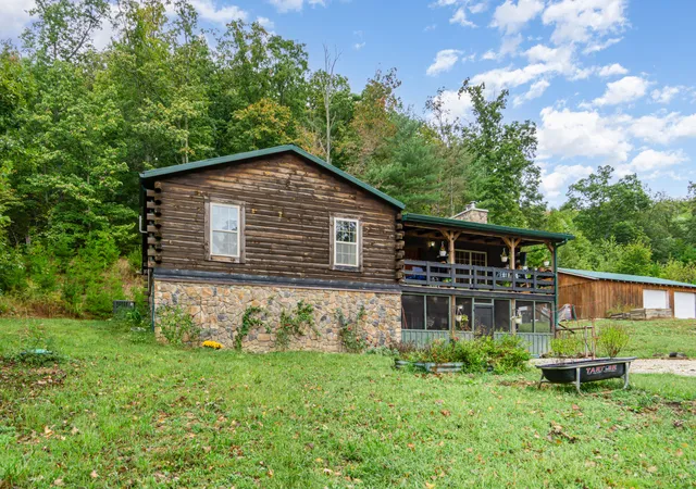 Homes for sale in Owingsville, KY | 2974 Mill Creek Rd, Owingsville, KY 40360 | MLS# 25502338